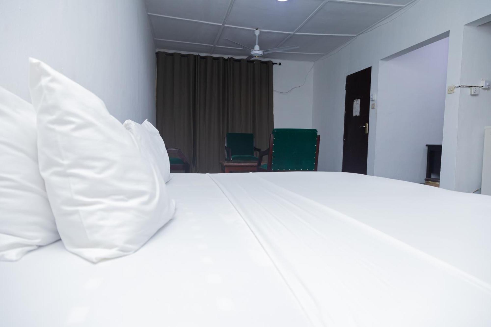 Samaritan Villa Resort And Conference Center Kumasi Bagian luar foto