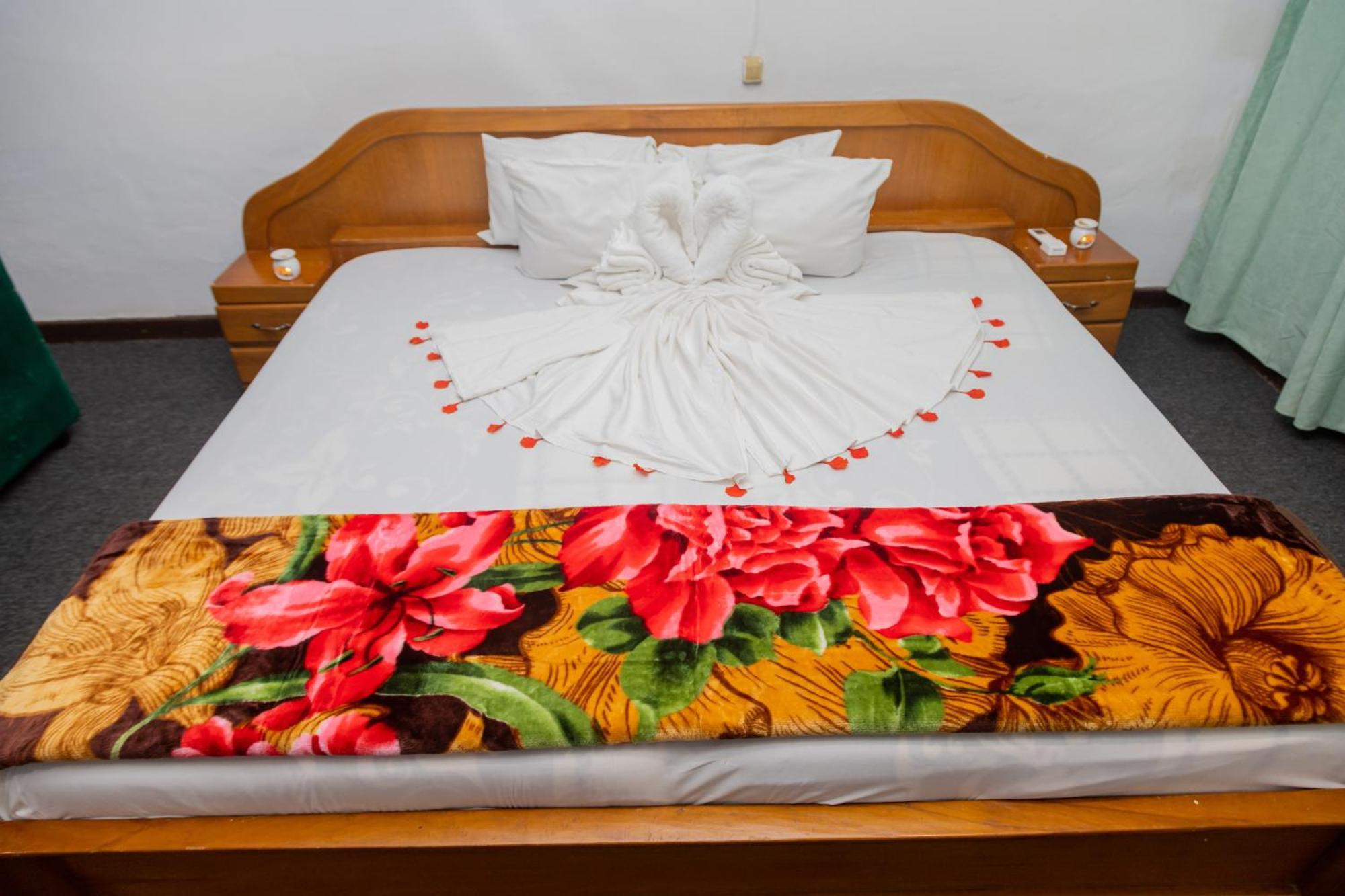 Samaritan Villa Resort And Conference Center Kumasi Bagian luar foto